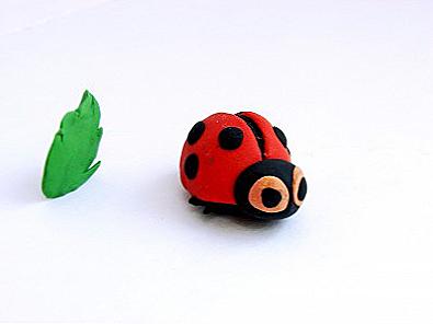 Ladybug z plastelíny / Domov a rodina