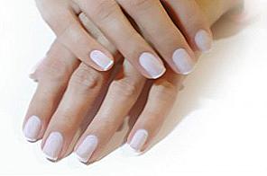 Modny manicure wiosna-lato 2013 / Moda i styl